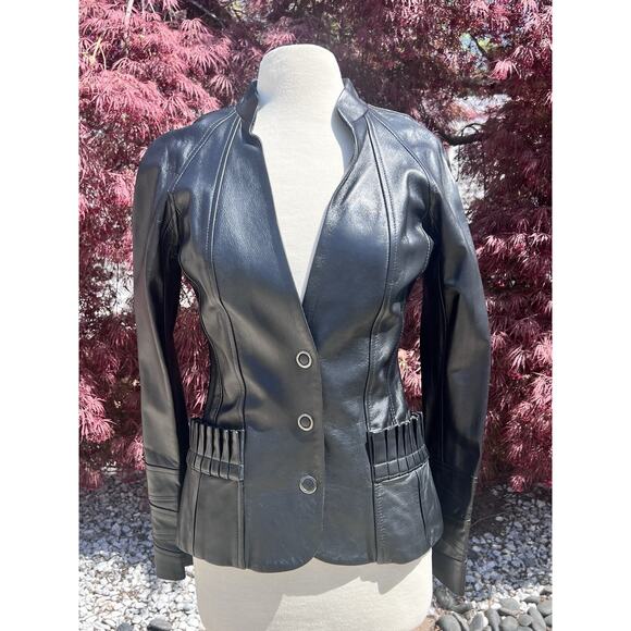 Rachel Roy Black Leather Jacket Snap Closure Pleated Pockets & Back GORGEOUS 8 4 - Picture 1 of 15